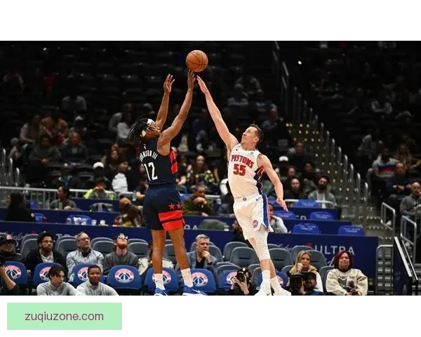 坎宁安伤停活塞提前锁定季后赛席位 杜伦：为球队战胜困难感到骄傲